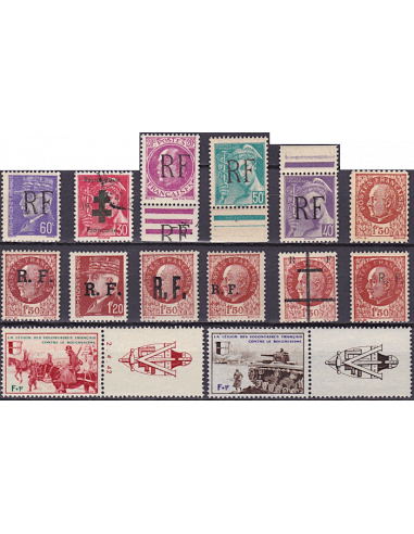 FRANCE - Lot de timbres de guerre **...