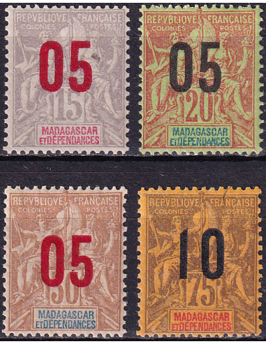 MADAGASCAR - n° 111 à 114 ** - Type...